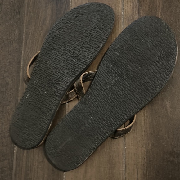 Diesel Flip Flops Size 8.5 men - Picture 4 of 7
